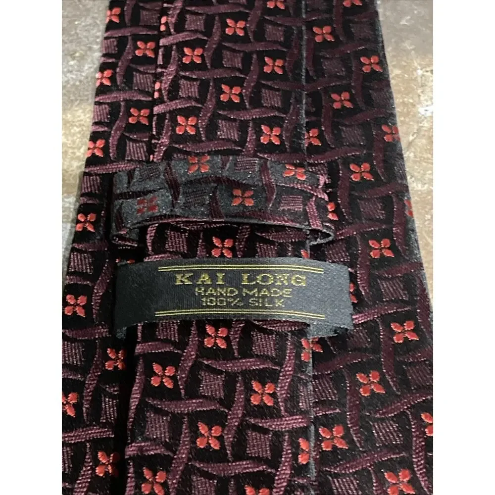 Kai Long 100% Silk Tie Maroon With Checkered Small Flower Pedals